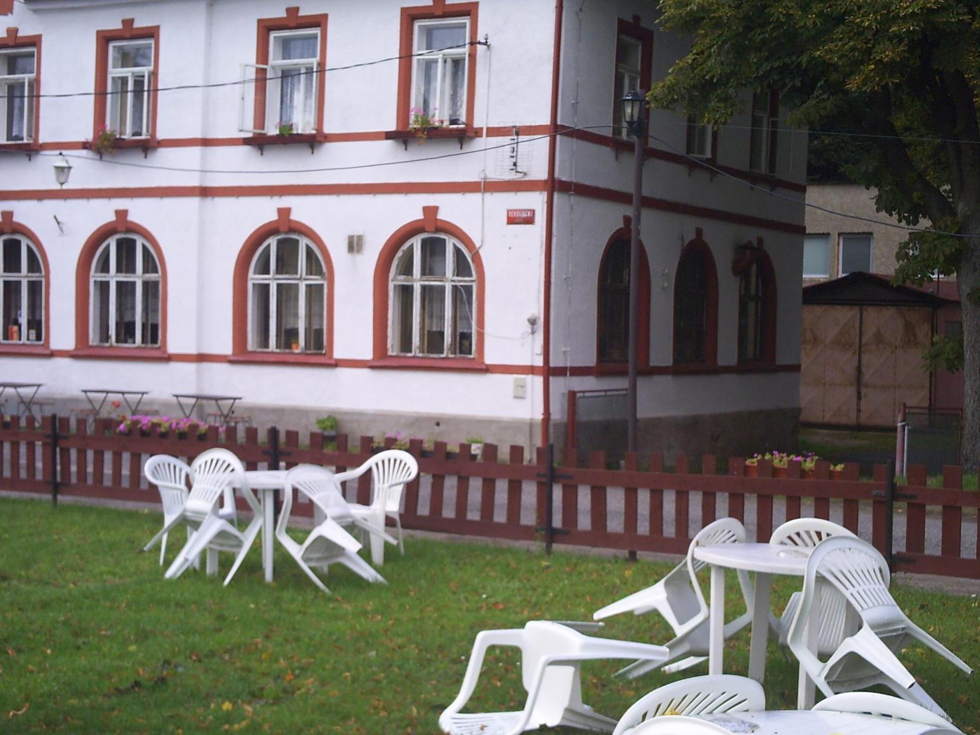 Penzion Uran Stráž pod Ralskem Esterno foto