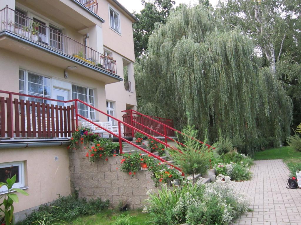 Penzion Uran Stráž pod Ralskem Esterno foto