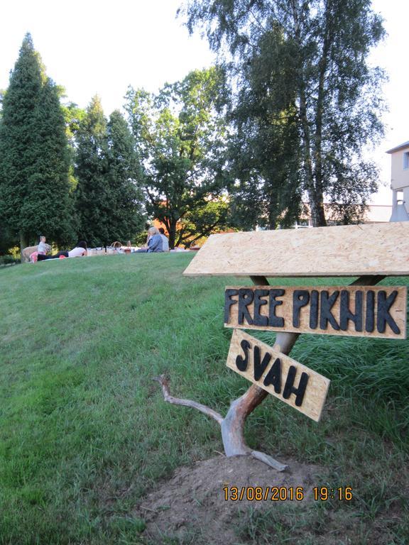 Penzion Uran Stráž pod Ralskem Esterno foto